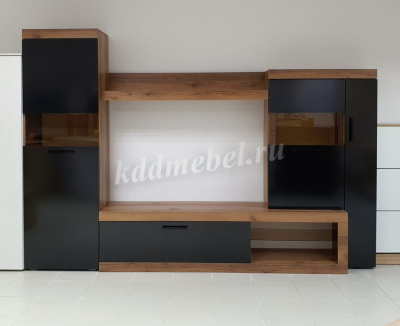 Гостиная Бастон (Дуб делано/Черный глянец)